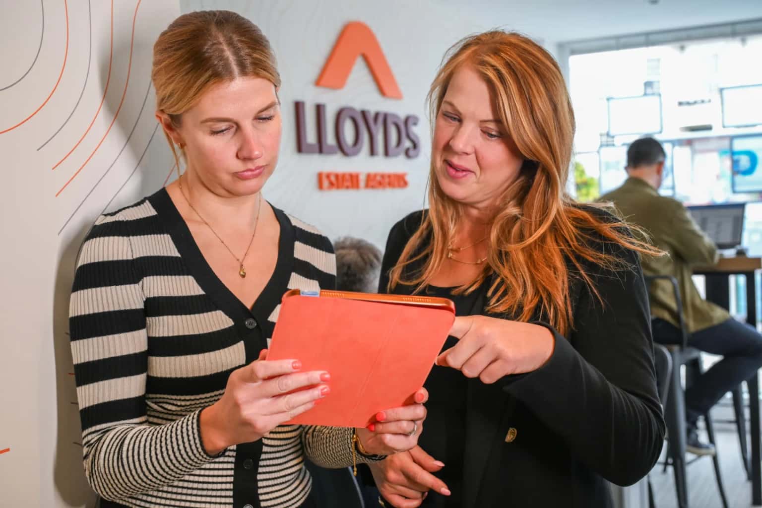 Selecting an estate agent